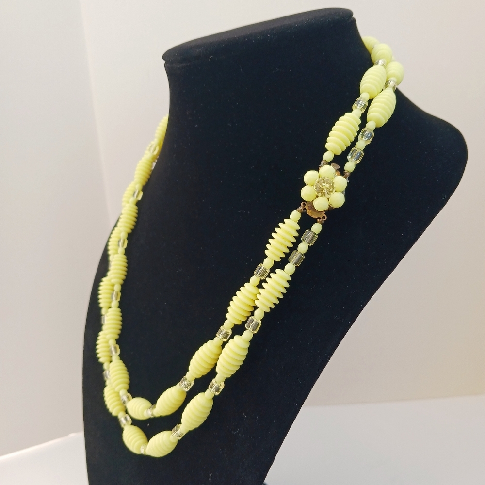 Western Germany 60s Vintage Flower Double Strand 22 23 Inch Atomic